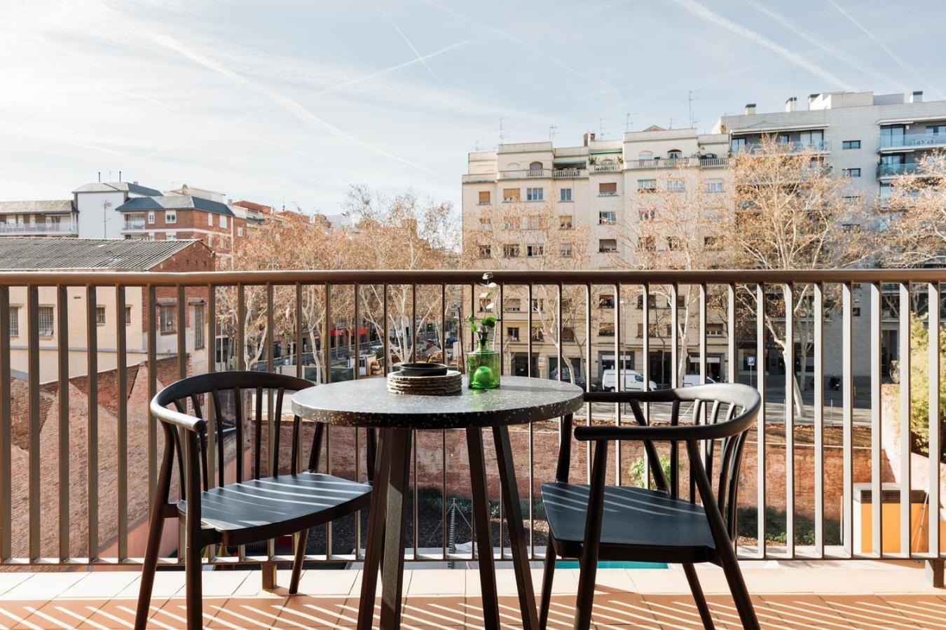 Oreneta - 1 Bedroom And Pool In Les Corts *