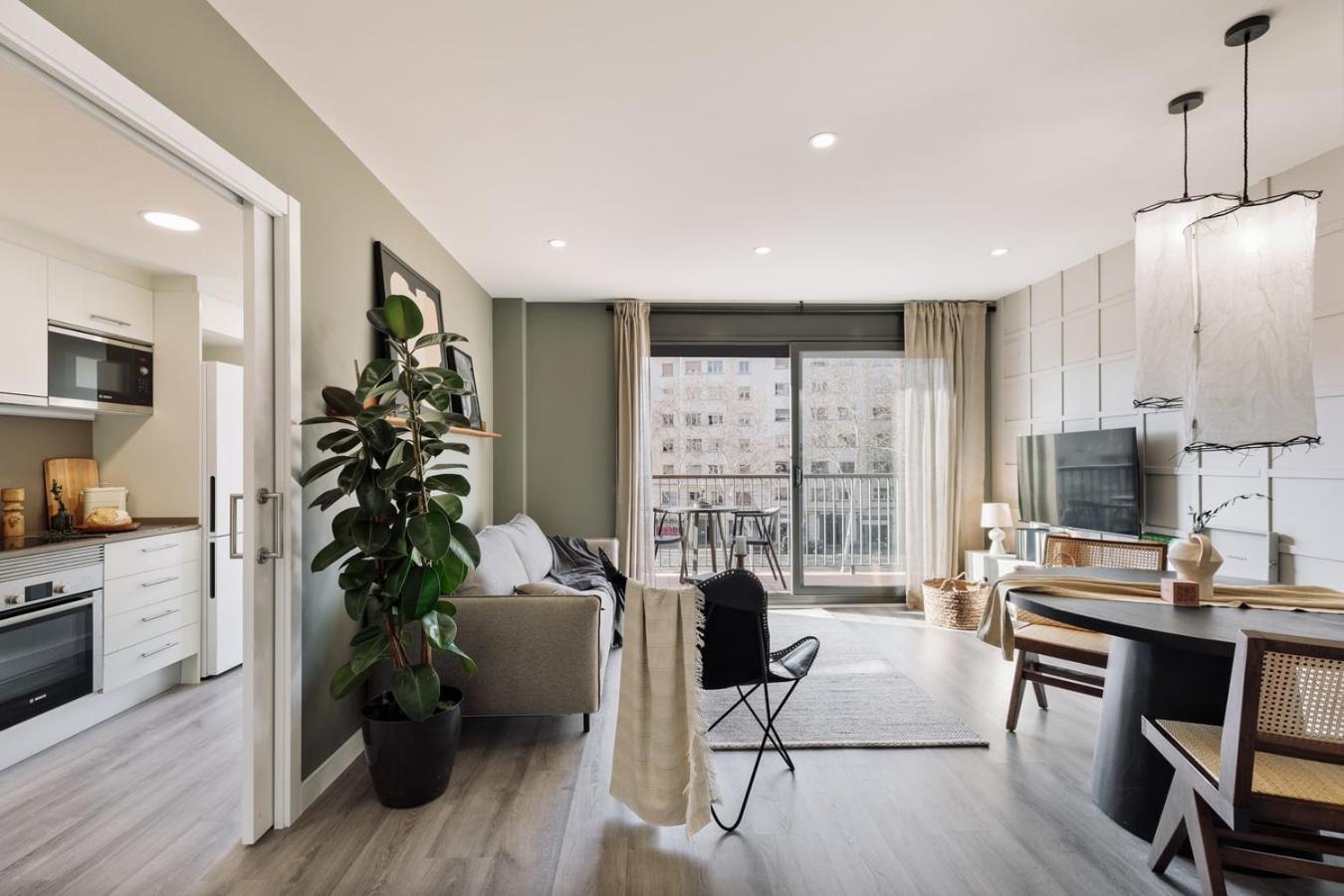 Apartamento Oreneta - 1 Bedroom And Pool In Les Corts